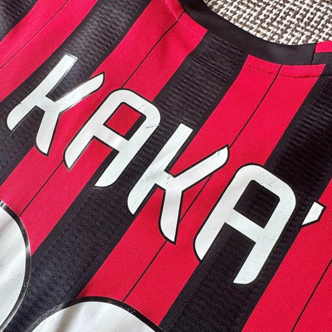 The Story Behind AC Milan’s 2013-14 Home Kit: Kaka’s Return and Timeless Design